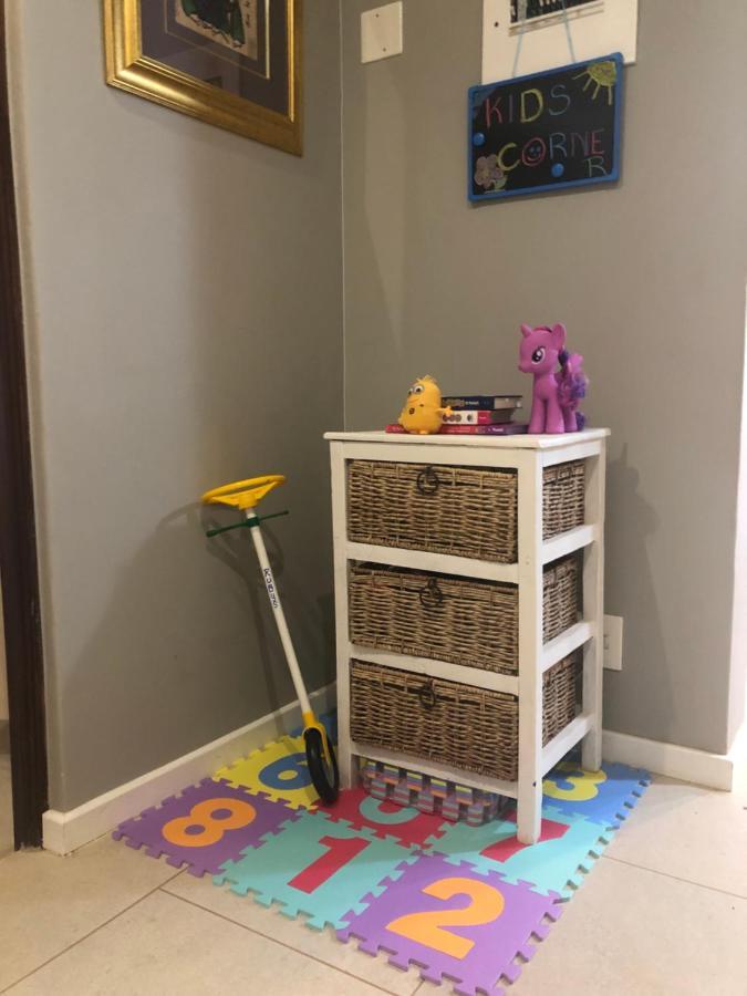 Rueby'S Guesthouse دولستروم المظهر الخارجي الصورة