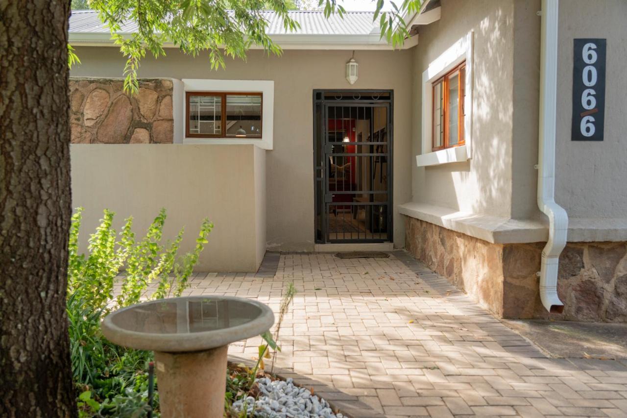 Rueby'S Guesthouse دولستروم المظهر الخارجي الصورة